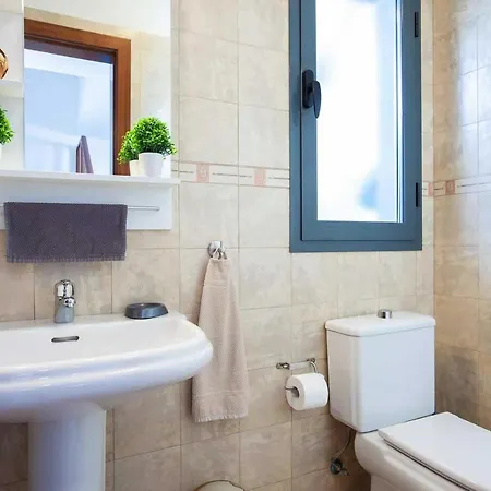 Playa Blanca Sleeps 6 Pool Air Con Wifi Playa Blanca (Lanzarote)